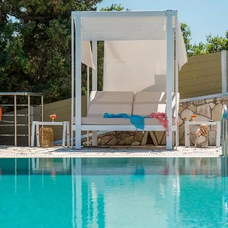 Apartment Sea View With Pool Gaios