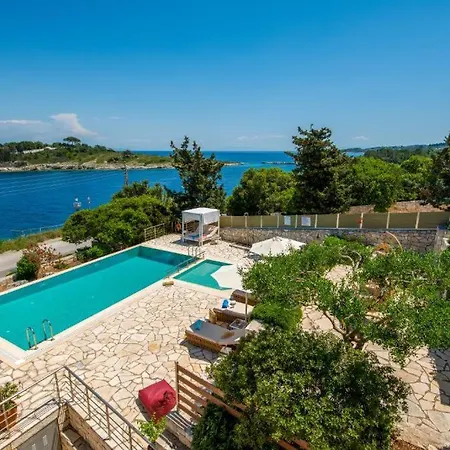 Sea View With Pool Gaios
