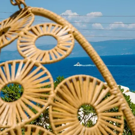 Apartment Sea View With Pool Gaios