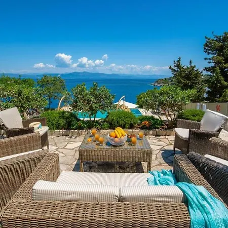Sea View With Pool Apartment Gaios